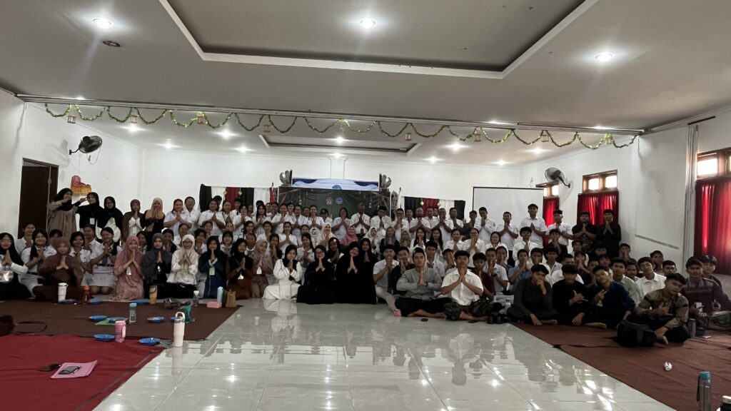 Kegiatan Halal Bihalal SMA Negeri 11 Denpasar