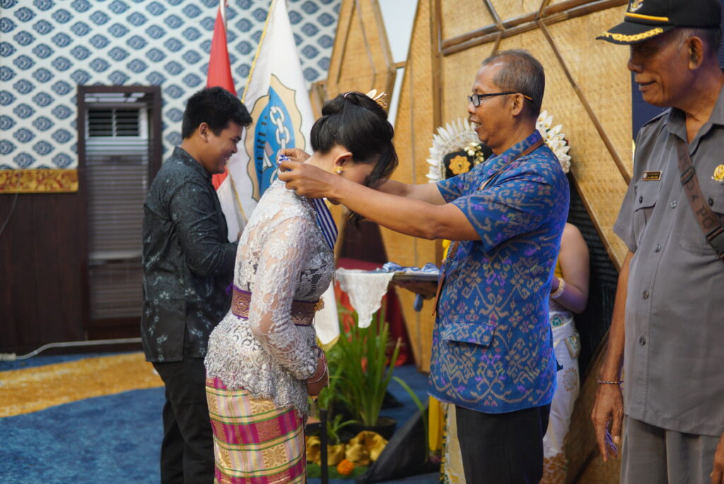 SMA Negeri 11 Denpasar Gelar Kegiatan Pelepasan Siswa Kelas XII Tahun Pelajaran 2025/2026